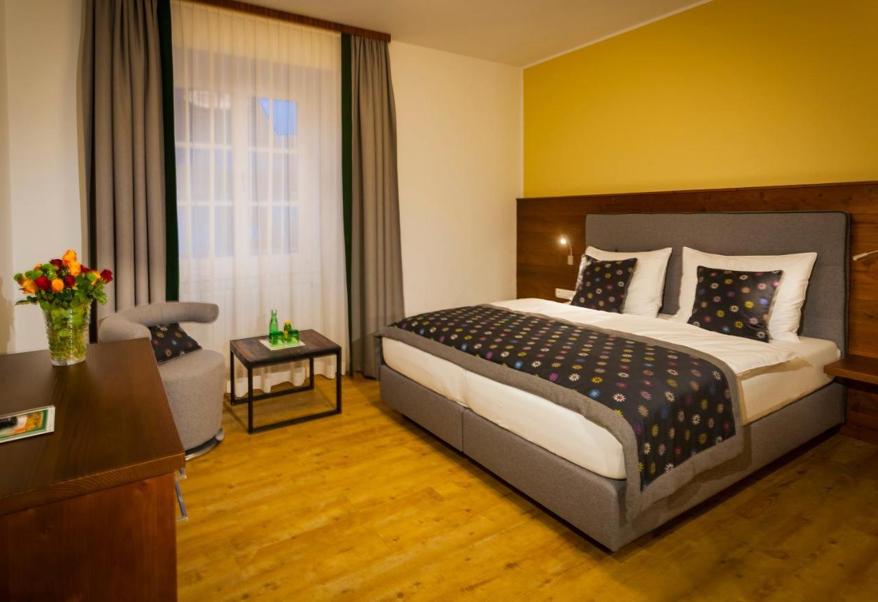 Hôtel Gasthof Zum Forsthaus à Fischbach Extérieur photo