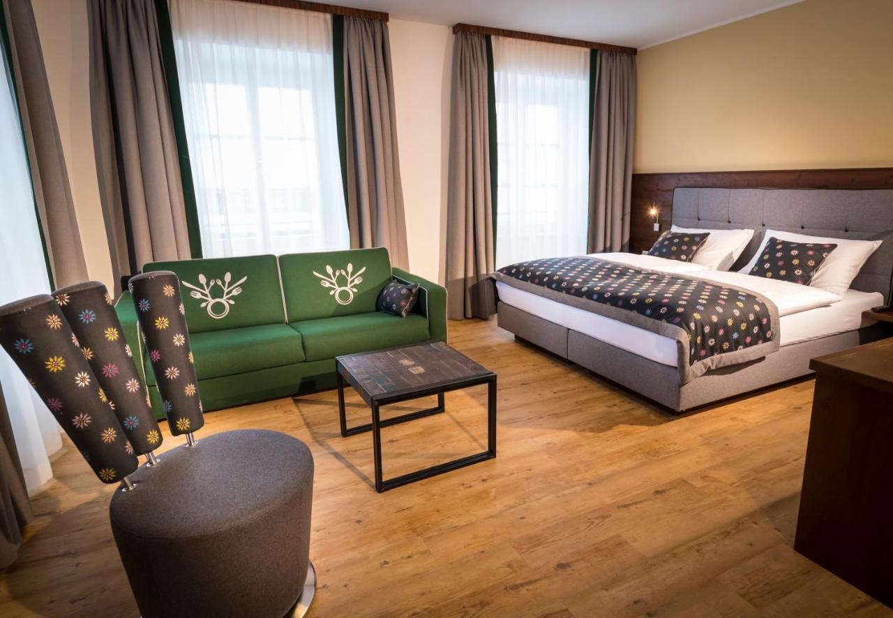 Hôtel Gasthof Zum Forsthaus à Fischbach Extérieur photo
